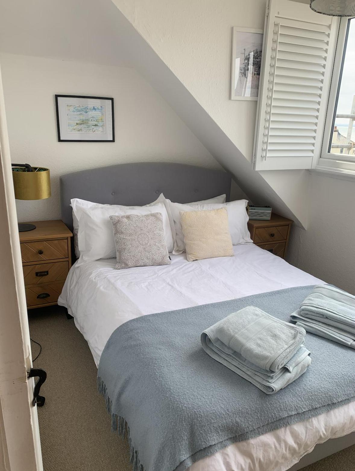 Marine Cottage Уитстейбъл Екстериор снимка